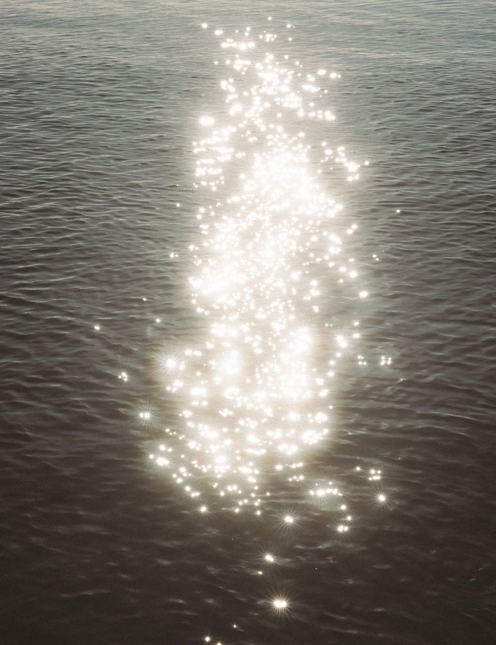 Wasser glitzert 