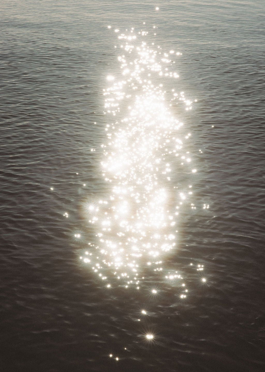 Wasser glitzert 