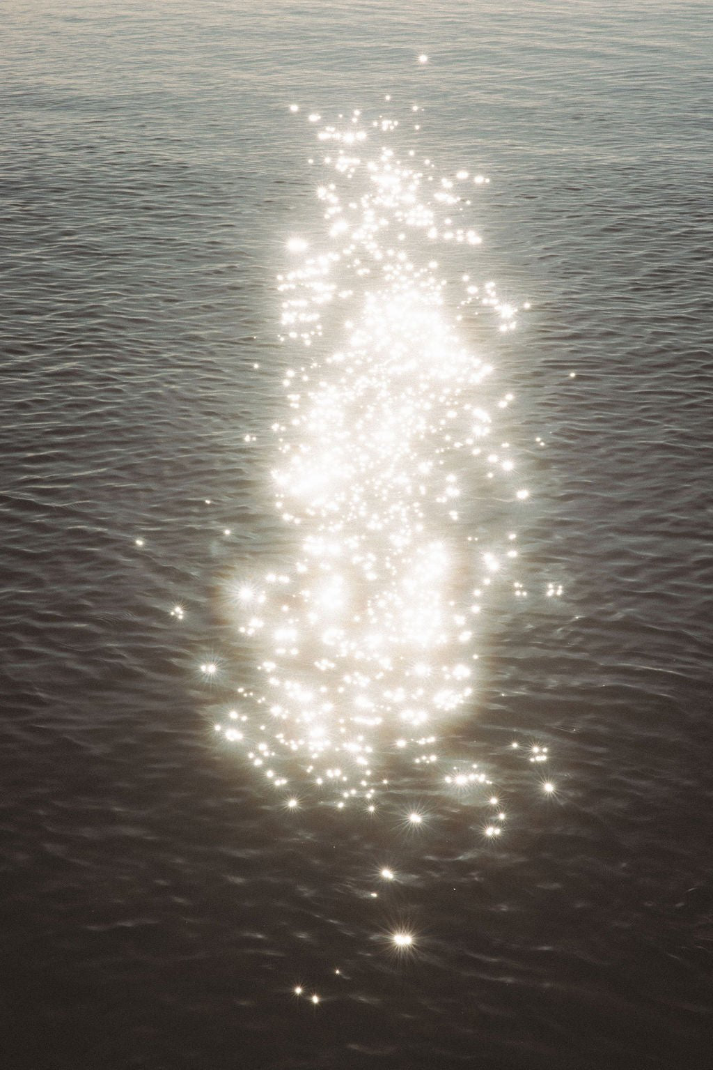 Wasser glitzert 